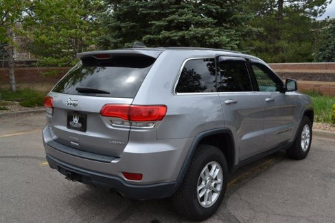 Used 2018 Jeep Grand Cherokee Laredo image 15