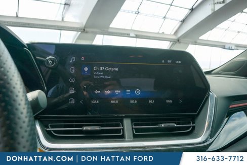 Used 2024 Chevrolet Trax RS image 7