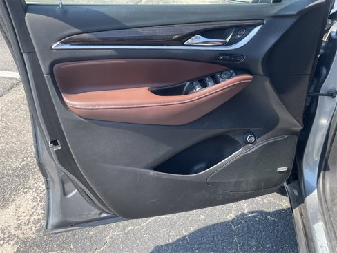 Used 2018 Buick Enclave Avenir w/ Avenir Technology Package image 10
