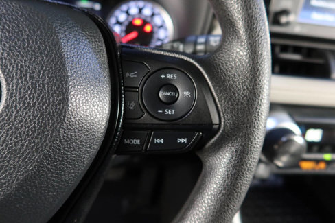 Used 2021 Toyota RAV4 XLE image 34