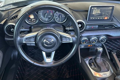 Used 2017 MAZDA MX-5 Miata RF Grand Touring image 18