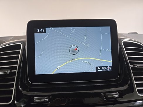 Used 2018 Mercedes-Benz GLS 450 4MATIC image 15