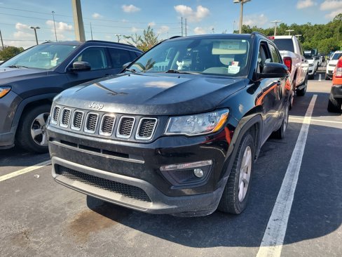 Used 2021 Jeep Compass Latitude w/ Sun and Sound Group image 3