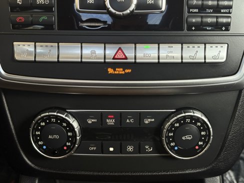 Used 2015 Mercedes-Benz GL 450 4MATIC image 23