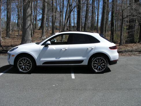 Used 2017 Porsche Macan image 11
