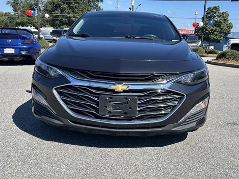 Used 2022 Chevrolet Malibu LT image 2