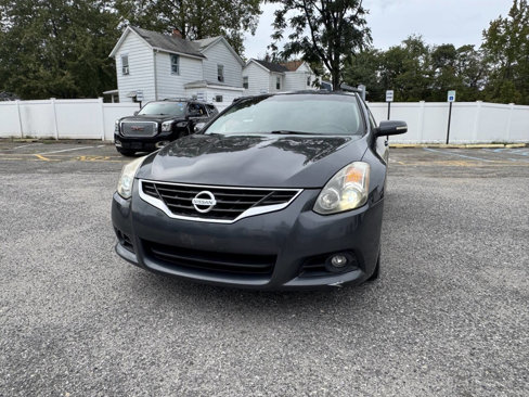 Used 2011 Nissan Altima 2.5 S w/ 2.5S Premium Pkg image 2
