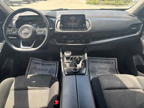 Used 2024 Nissan Rogue SV image 15