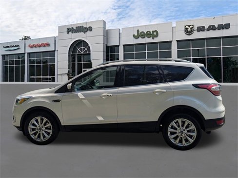 Used 2017 Ford Escape Titanium image 6