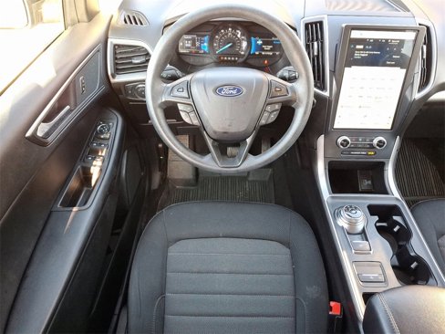 Certified 2022 Ford Edge SE w/ Black Appearance Package image 12