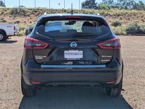 Used 2021 Nissan Rogue Sport SV image 8
