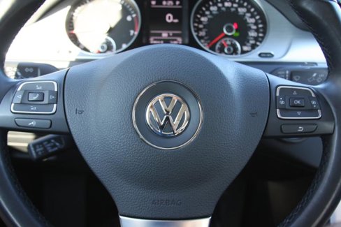 Used 2016 Volkswagen CC Sport image 34