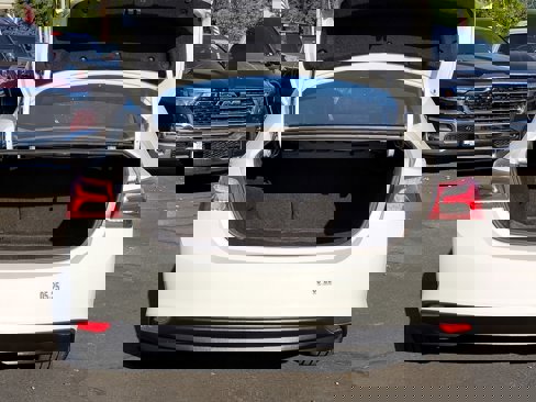Used 2022 Chevrolet Malibu LT image 20