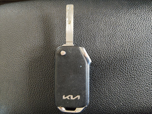 Used 2023 Kia Forte LXS image 32