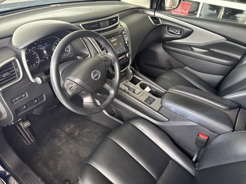 Used 2023 Nissan Murano SV image 17