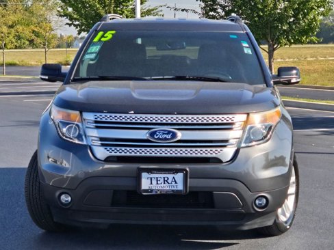 Used 2015 Ford Explorer XLT w/ Equipment Group 202B image 2