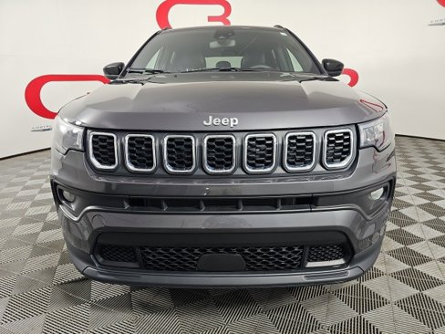 Certified 2024 Jeep Compass Latitude image 2