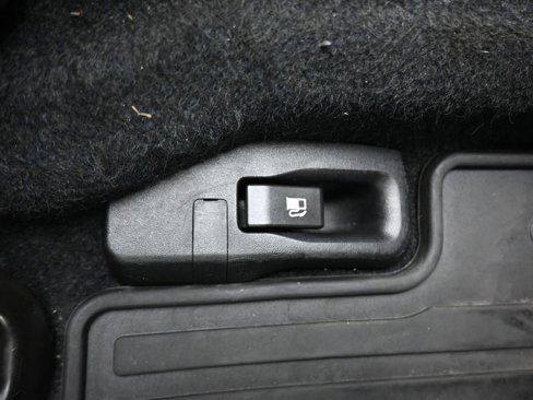 Used 2016 Subaru Forester 2.5i Touring w/ Eyesight & Navigation System image 28