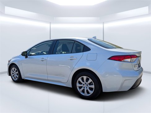 Used 2024 Toyota Corolla LE image 5