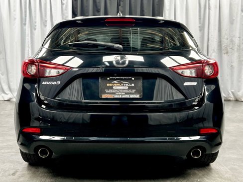Used 2017 MAZDA MAZDA3 Touring image 7