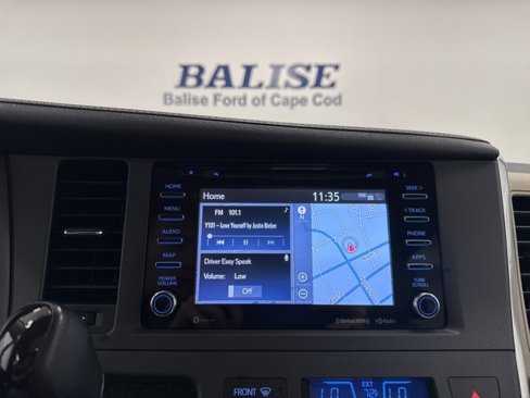 Used 2019 Toyota Sienna XLE Premium image 18