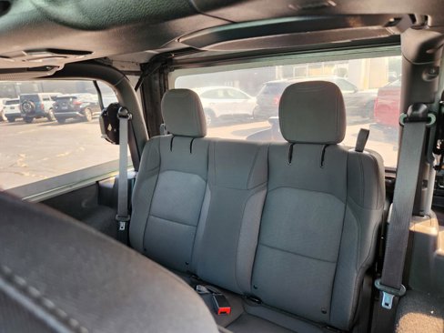 Used 2022 Jeep Wrangler Willys image 35