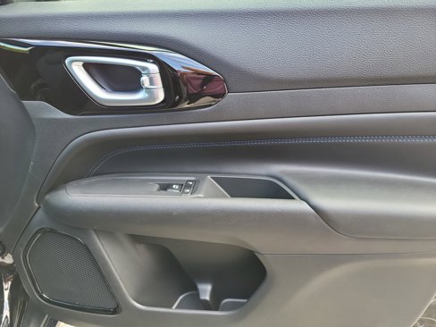 New 2026 Jeep Compass Latitude image 20