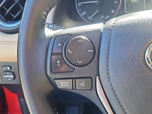 Used 2017 Toyota RAV4 XLE image 20