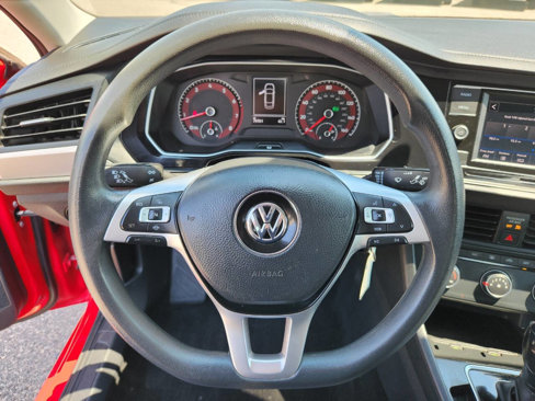 Used 2019 Volkswagen Jetta S w/ Driver Assistance Package image 20