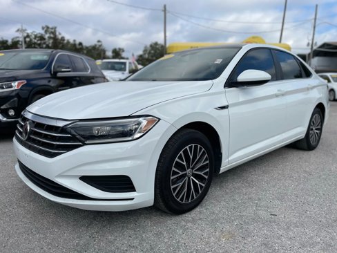 Used 2019 Volkswagen Jetta SEL image 1