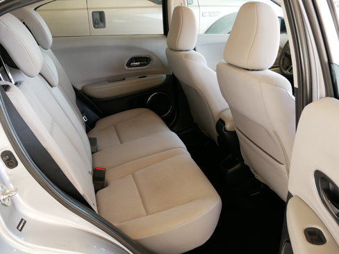 Used 2018 Honda HR-V EX image 16