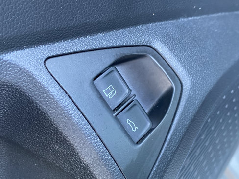 Used 2024 Volkswagen Jetta SE image 13