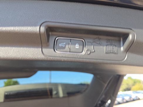 Used 2024 Ford Explorer XLT w/ Equipment Group 202A image 20