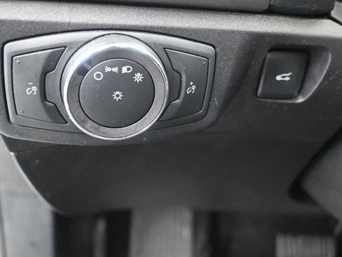 Used 2019 Ford Fusion SEL image 10
