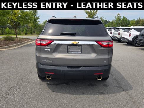 Used 2019 Chevrolet Traverse LT w/ LT Premium Package image 6