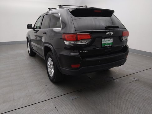 Used 2020 Jeep Grand Cherokee Laredo image 6