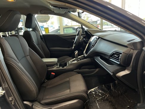 Certified 2022 Subaru Outback Premium image 9