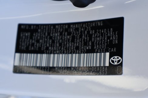 Certified 2025 Toyota Corolla SE image 27