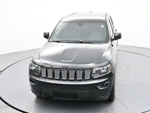 Used 2021 Jeep Grand Cherokee Laredo X image 22