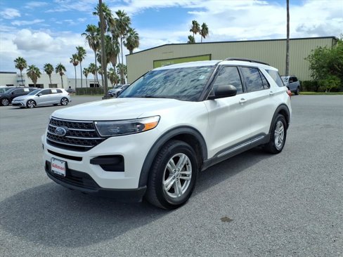 Used 2021 Ford Explorer XLT image 4