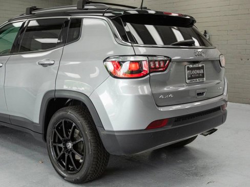 Used 2020 Jeep Compass Limited w/ Safety & Security Group image 36