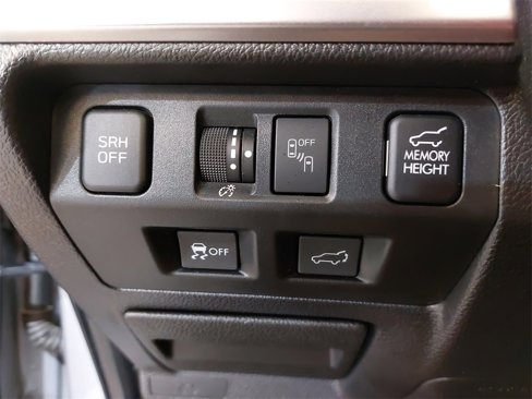 Used 2017 Subaru Forester 2.5i Limited image 26
