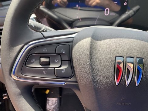 New 2025 Buick Envista Sport Touring w/ Convenience I Package image 14