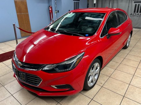 Used 2017 Chevrolet Cruze Premier image 3