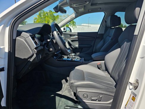 Certified 2024 Audi Q5 2.0T Premium Plus image 11