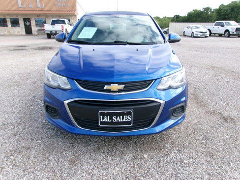 Used 2018 Chevrolet Sonic LT image 2