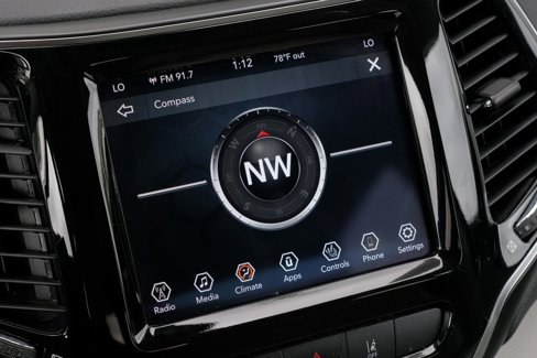 Used 2021 Jeep Cherokee Limited image 42