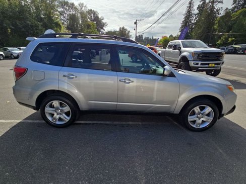Used 2009 Subaru Forester 2.5X Limited image 7