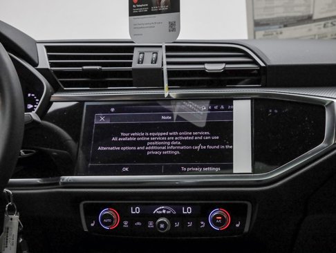 New 2025 Audi Q3 2.0T Premium image 14