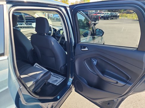 Used 2019 Ford Escape SE image 30